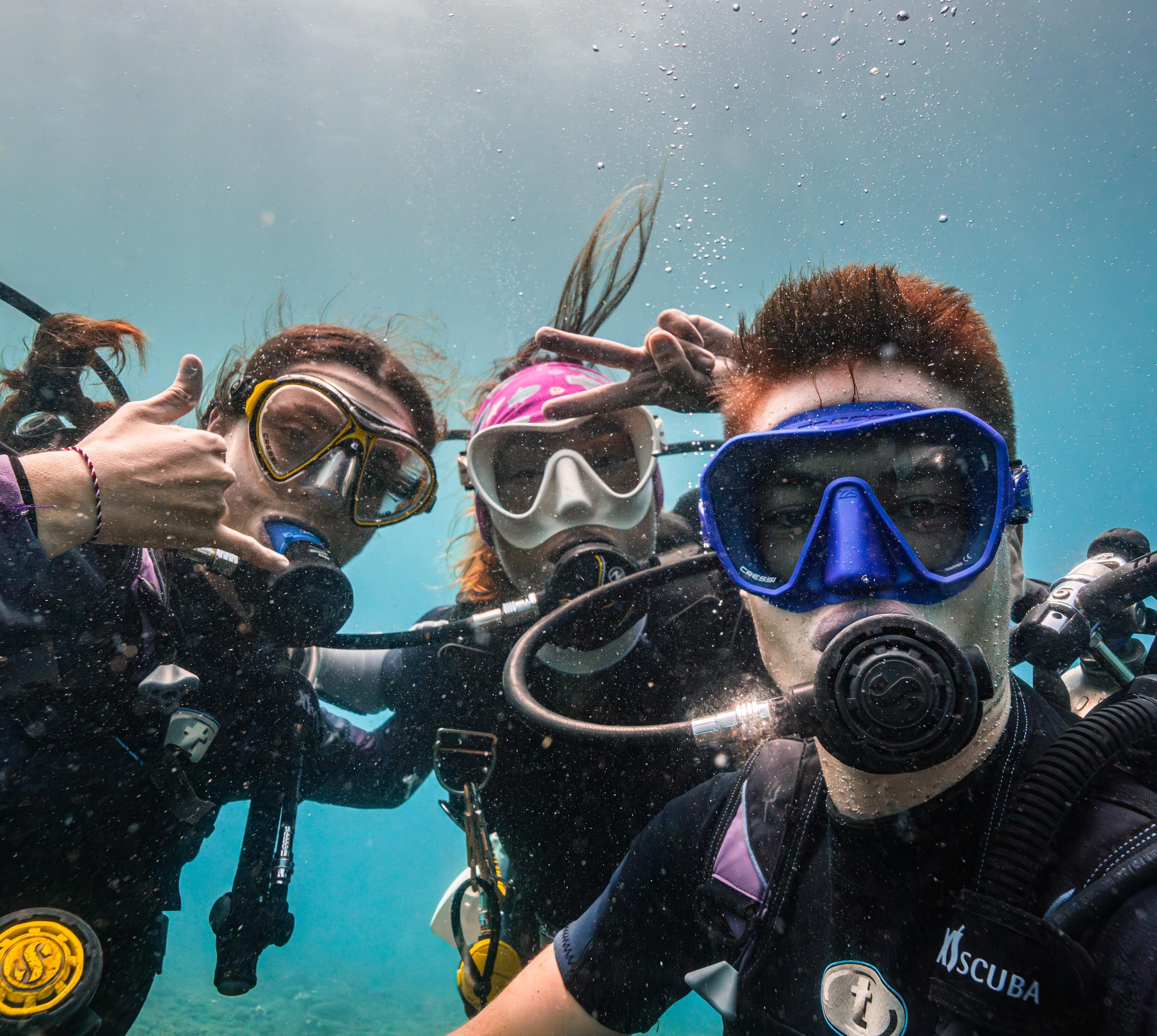 Welcome to Evolution Diver, a french and english diving club in Amed, Bali